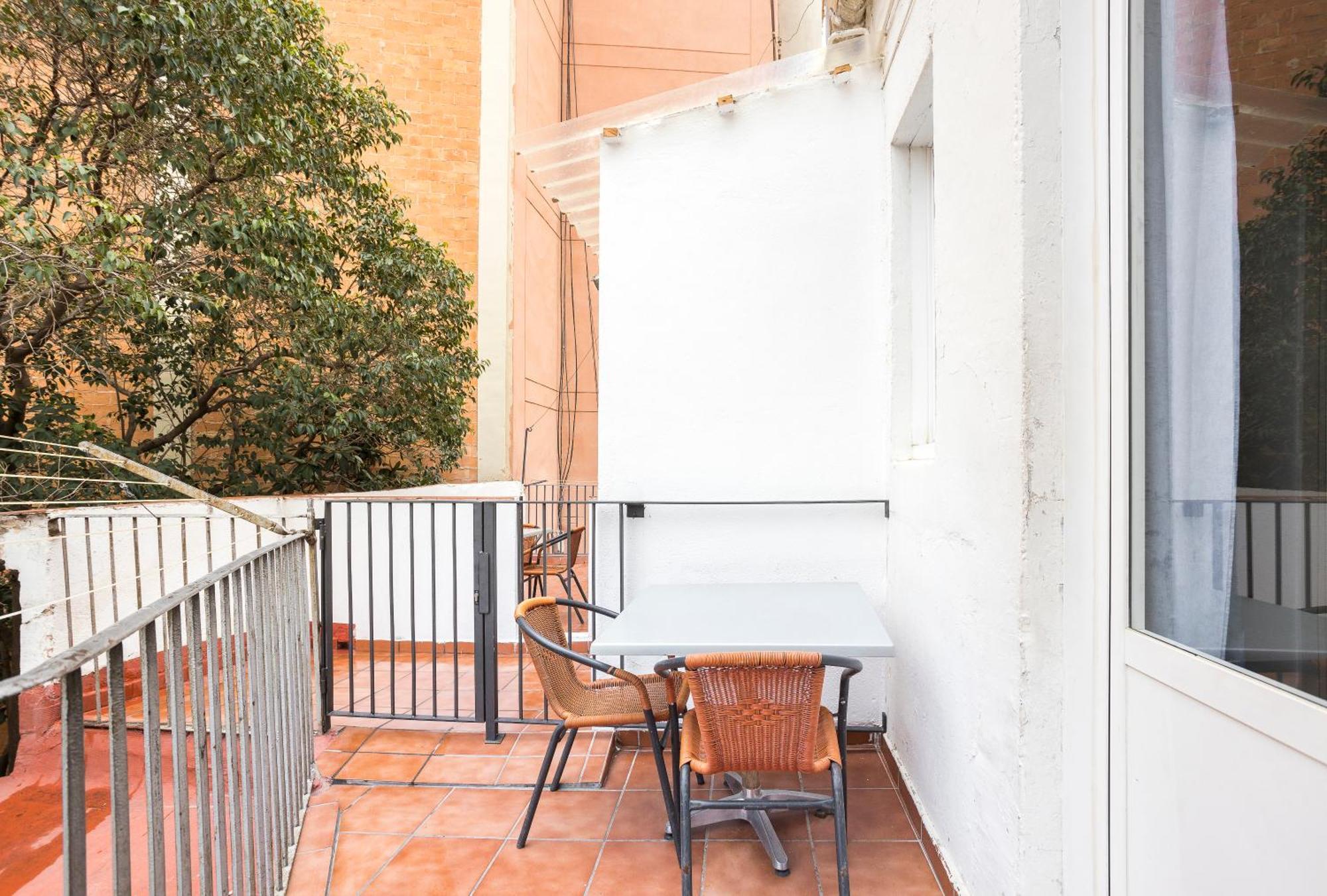 Apartaments Clot-Sant Martí Barcelona Exterior foto